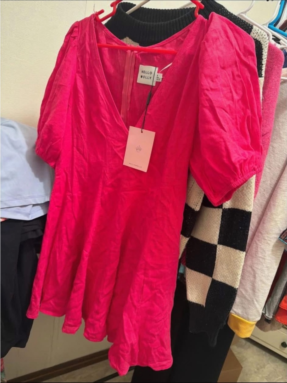 Hello Molly Bright Pink V-Neck Puff Sleeve Tunic
